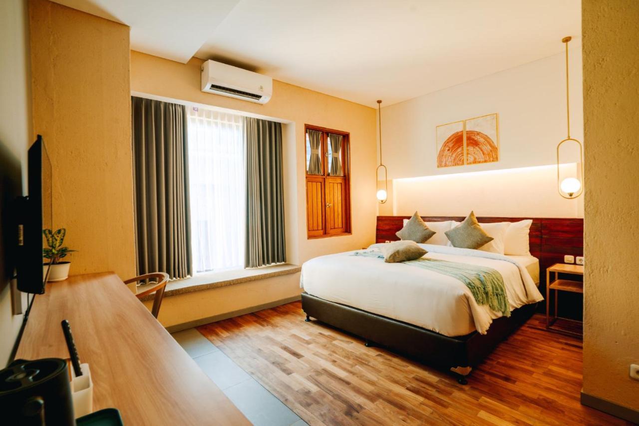 Hotel Tanaga Coliving à Seminyak Extérieur photo