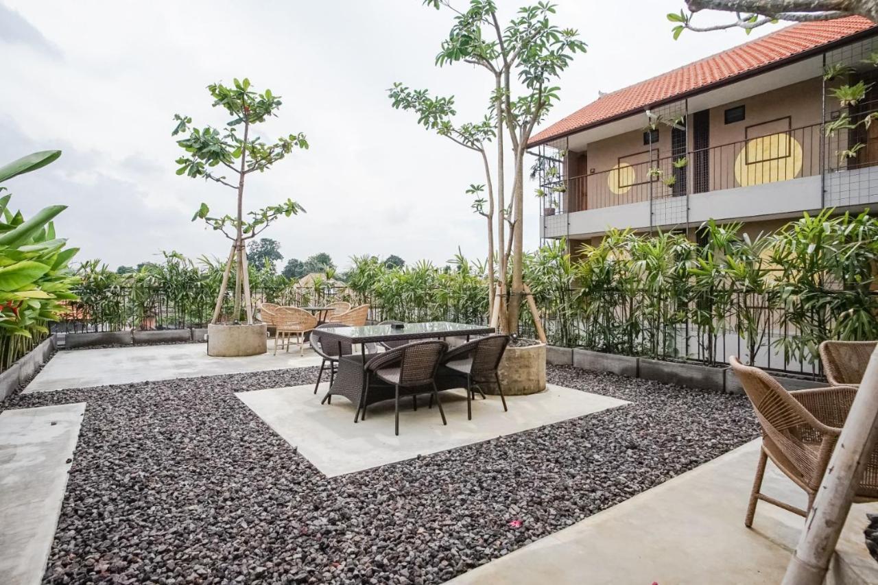 Hotel Tanaga Coliving à Seminyak Extérieur photo