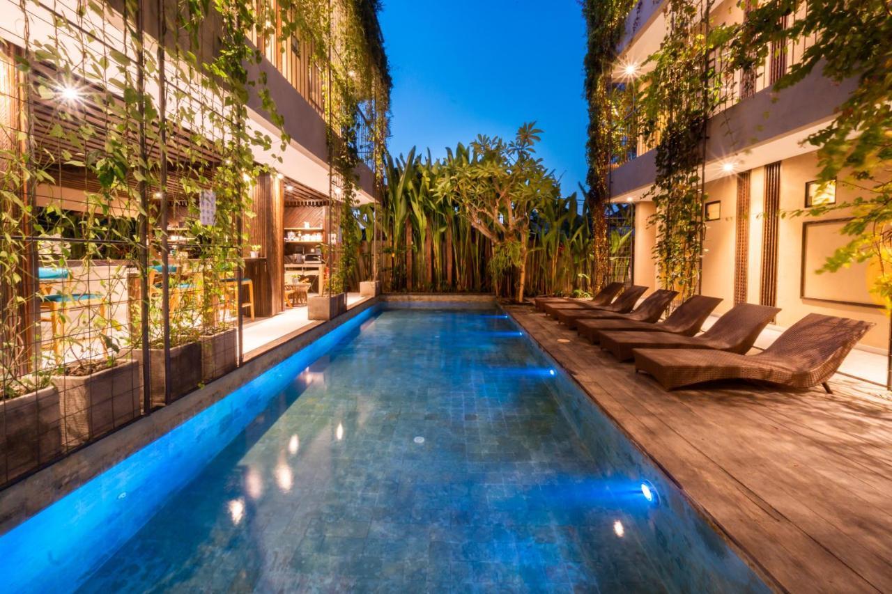 Hotel Tanaga Coliving à Seminyak Extérieur photo