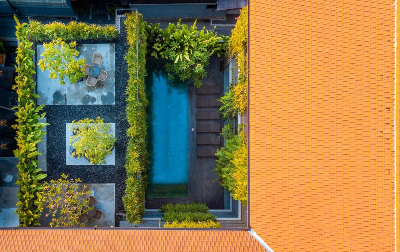 Hotel Tanaga Coliving à Seminyak Extérieur photo